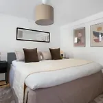 Apartamento Regent 2- Endearing 1-bdr In Centre Of