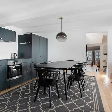 Sanders Regent - Precious One-bedroom Near Square * Copenhagen