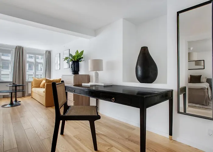 Regent 2- Endearing 1-bdr In Centre Of Lejlighed